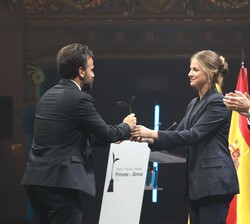Su Alteza Real la Princesa de Asturias y de Girona entrega el Premio Investigación 2025 a Antoni Forner